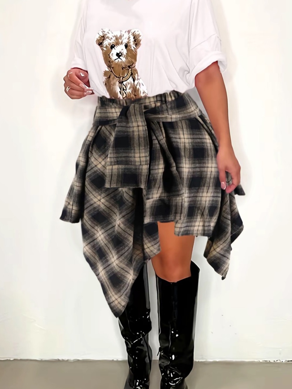 Plaid Asymmetric Handkerchief Hem Skirt - Black/Taupe